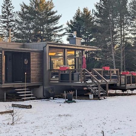 Les Chalets Double K # 2 Сент-Алексис-де-Мон Экстерьер фото