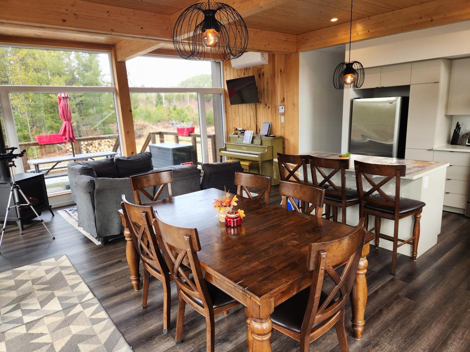 Les Chalets Double K # 2 Сент-Алексис-де-Мон Экстерьер фото
