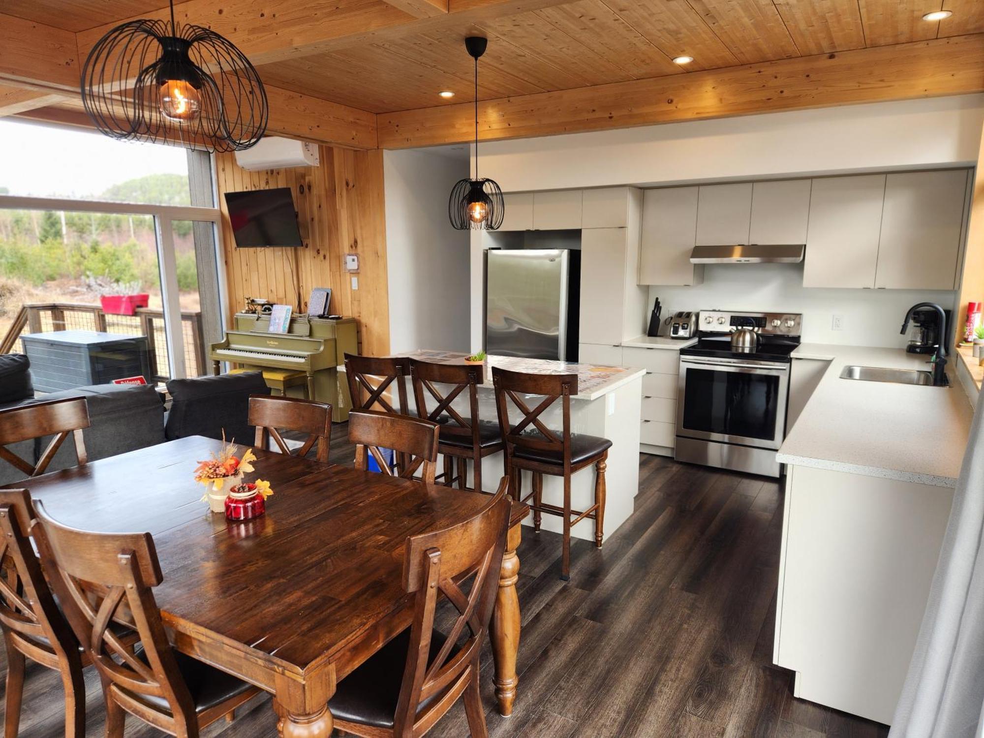Les Chalets Double K # 2 Сент-Алексис-де-Мон Экстерьер фото